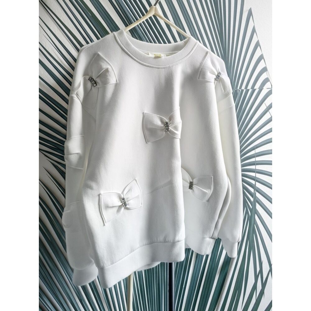Maeve Anthropologie Off White Rhinestone Bow Sweatshirt M | NWOT Cozy Luxury